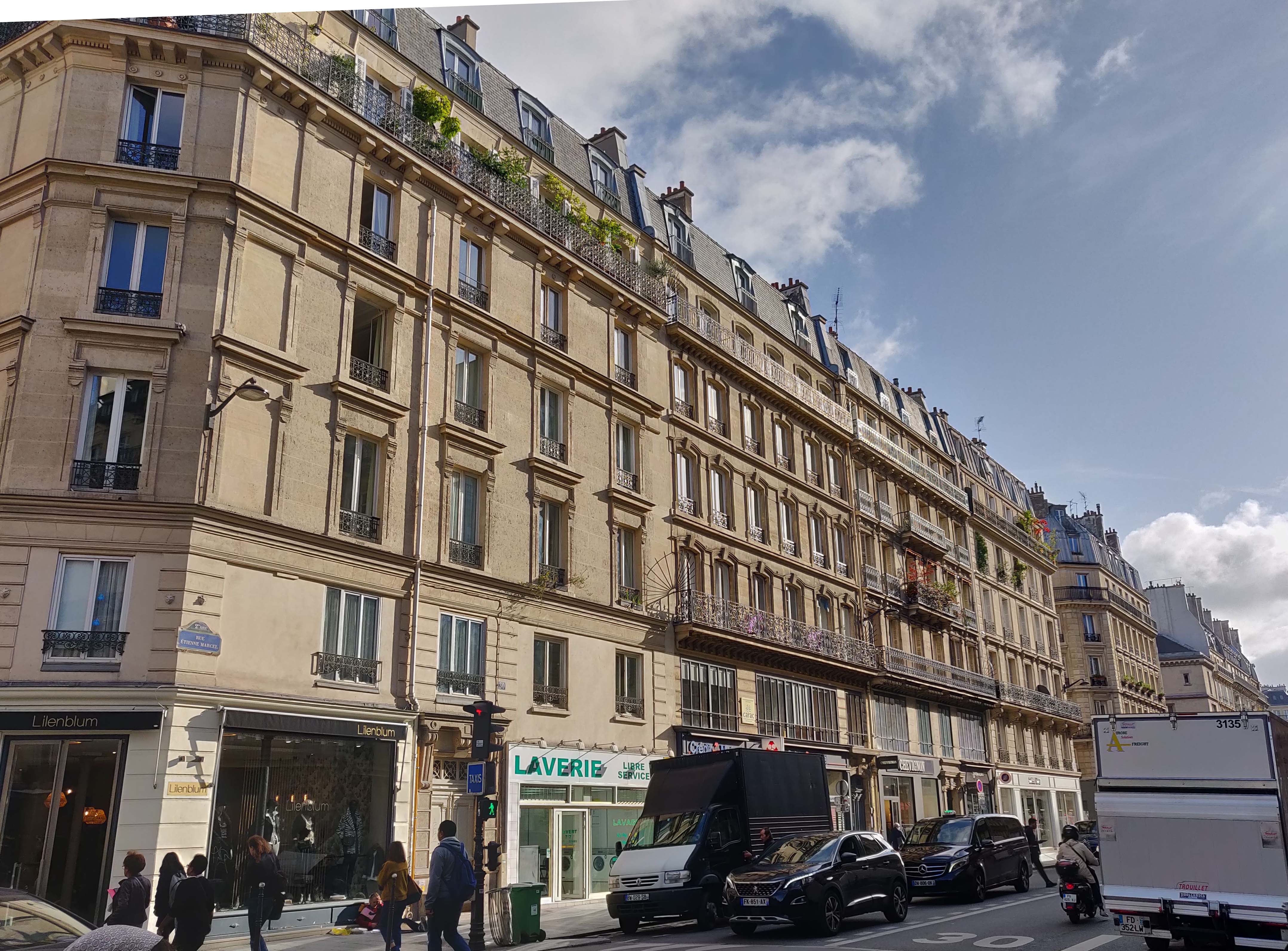 Paris Metro transportation